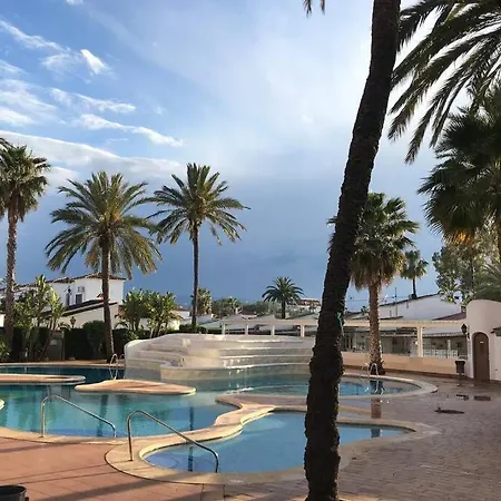 Estudio En Denia Con Piscina Y Wifi Privada, A 100 M Del Mar Dénia Exterior photo