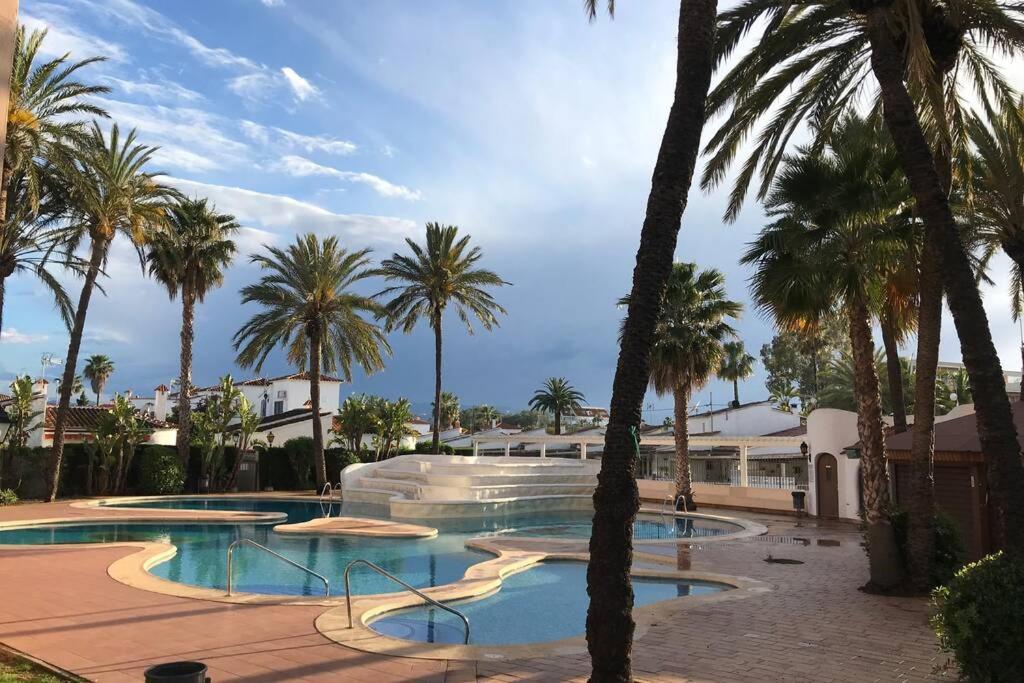 Estudio En Con Piscina Y Wifi Privada, A 100 M Del Mar * Denia